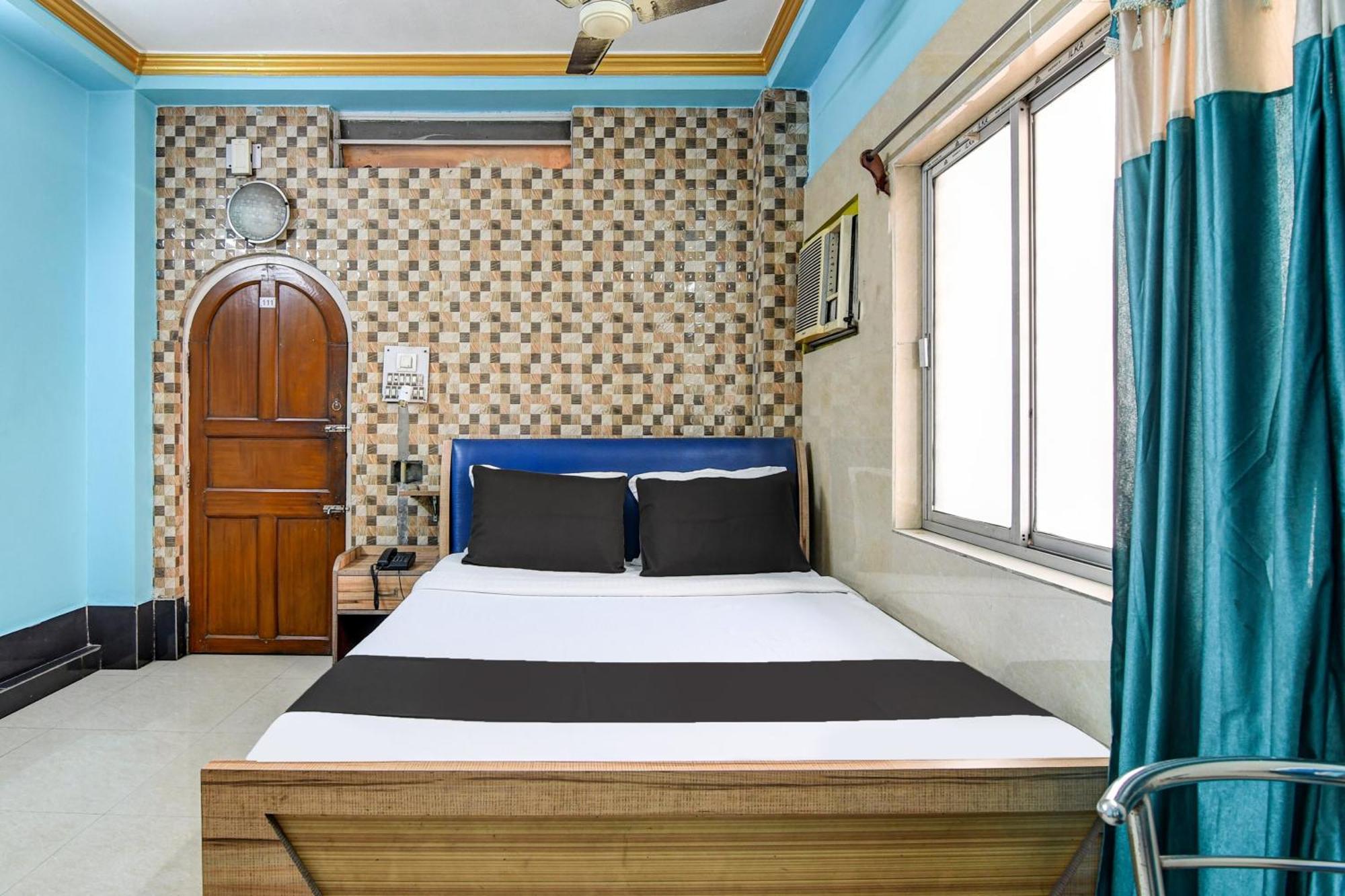 Super Collection O Raj Guest House Near Kolkata Airport Gauripur  Exteriör bild